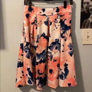 High Waisted Patterned Skirt